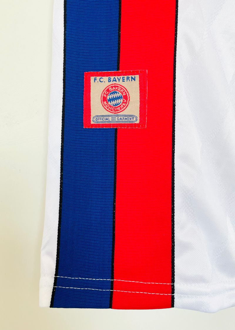 Retro Bayern München 1997-1998 away game