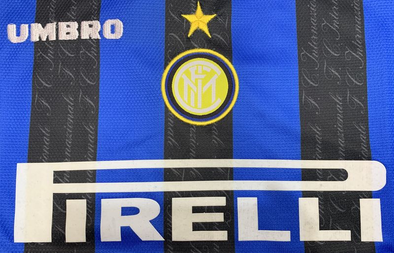 Retro Inter Milano 1997-1998 home game