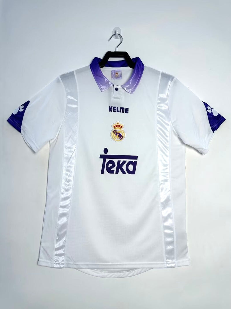 Retro Real Madrid CF 1997-1998 home game