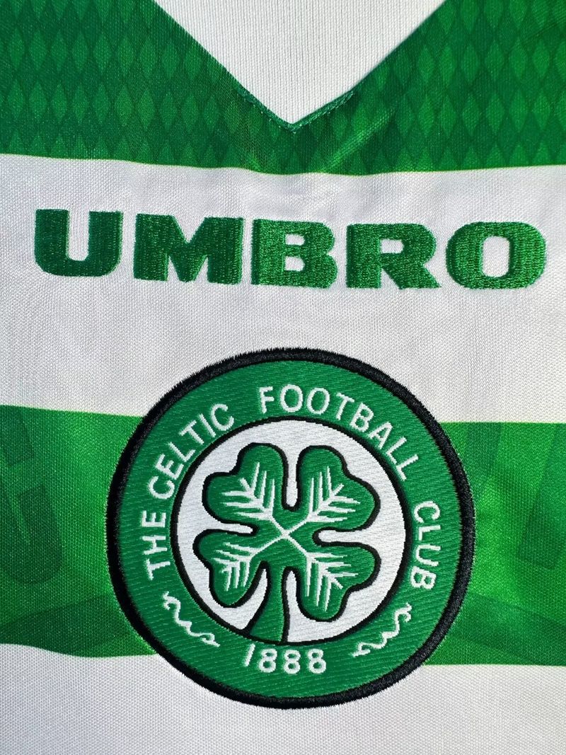 Retro Celtic FC 1997-1999 home game