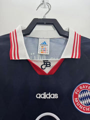 Retro Bayern München 1997-1998 home game