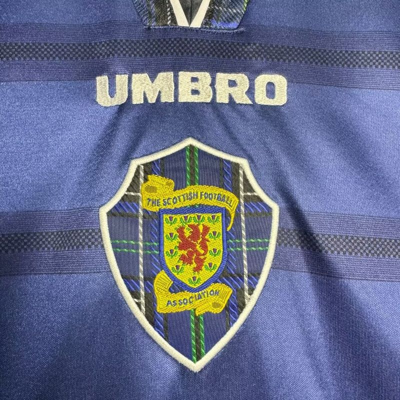 Retro Scotland national 1998-2000 away game