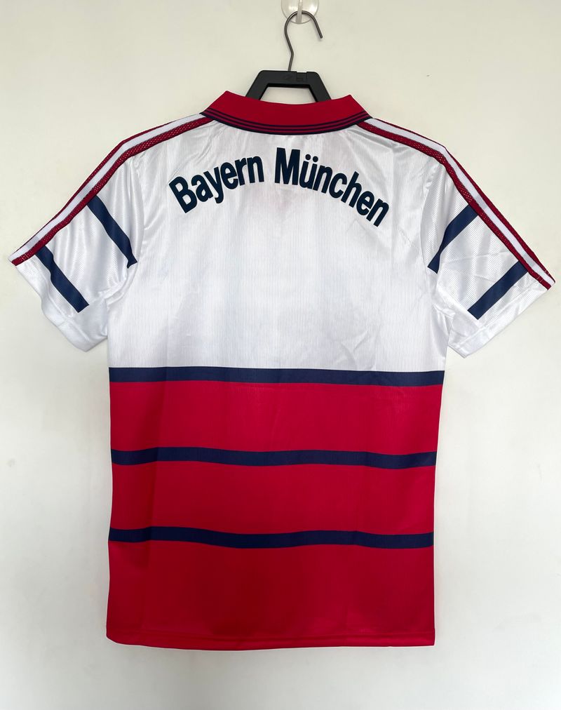 Retro Bayern München 1998-2000 away game