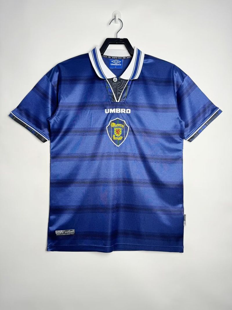 Retro Scotland national 1998-2000 away game