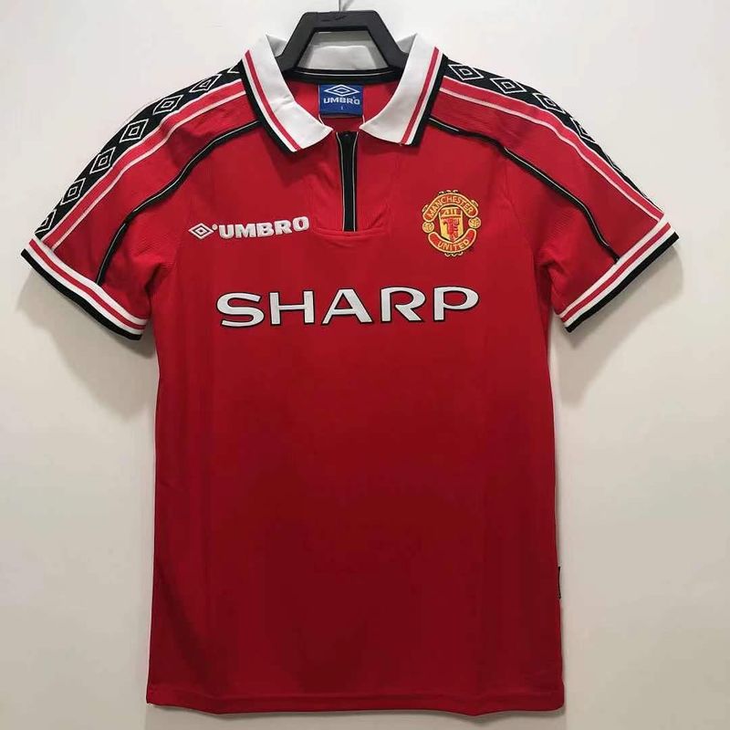 Retro Manchester United 1998-1999 home game