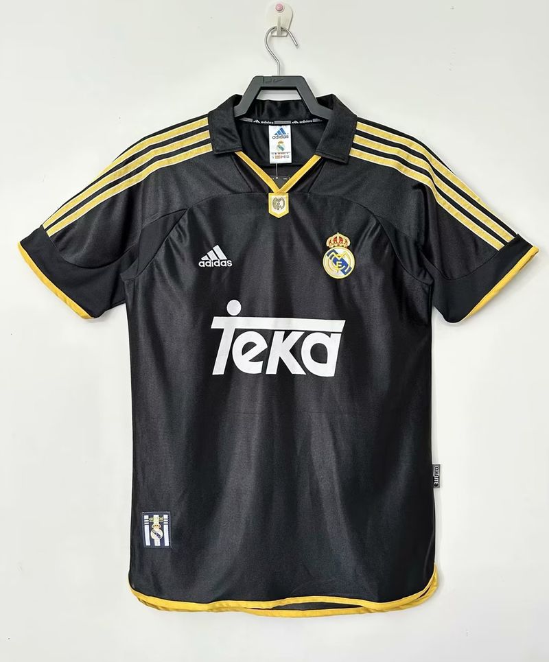 Retro Real Madrid CF 1999-2001 away game