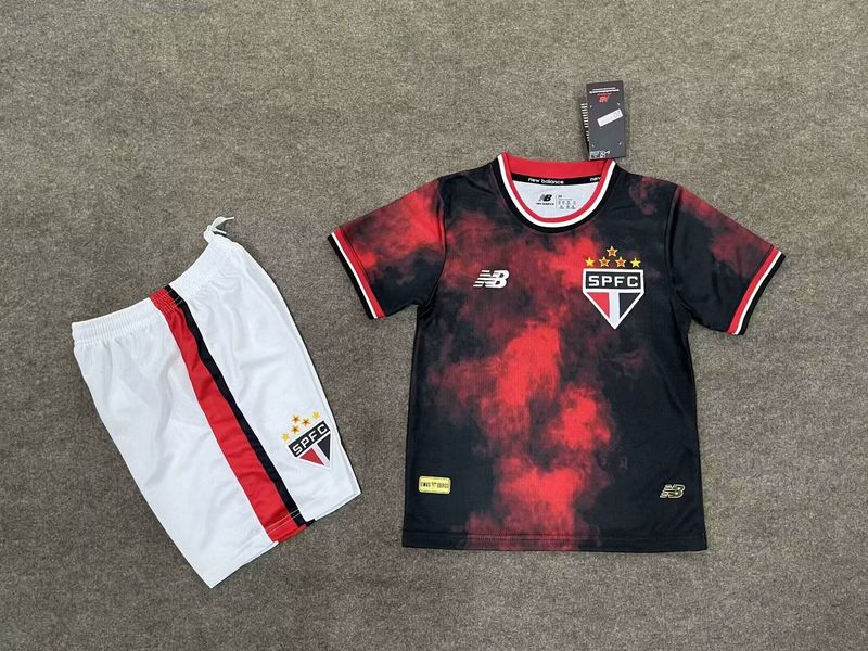 Kid Size São Paulo FC second away game