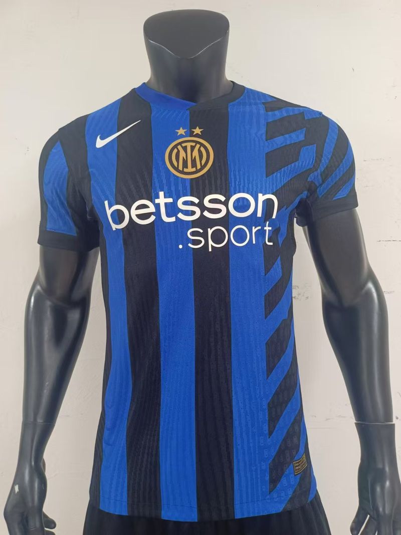 Inter Milano home game player