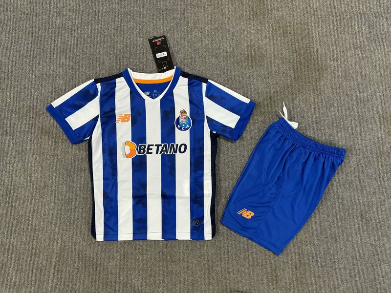 Kid Size FC Porto домашняя игра