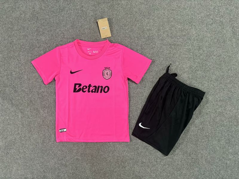 Kid Size Sporting CP training jersey pink