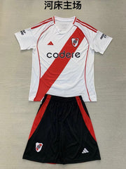 Домашняя игра детского клуба Atlético River Plate