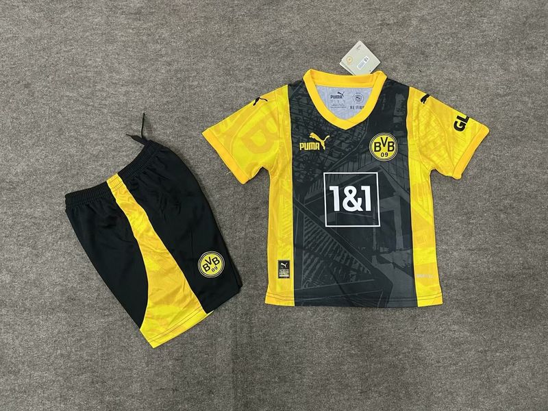 Kid Size Borussia Dortmund special edition