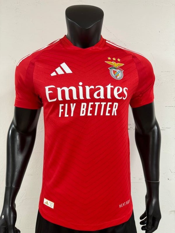 SL Benfica home game player