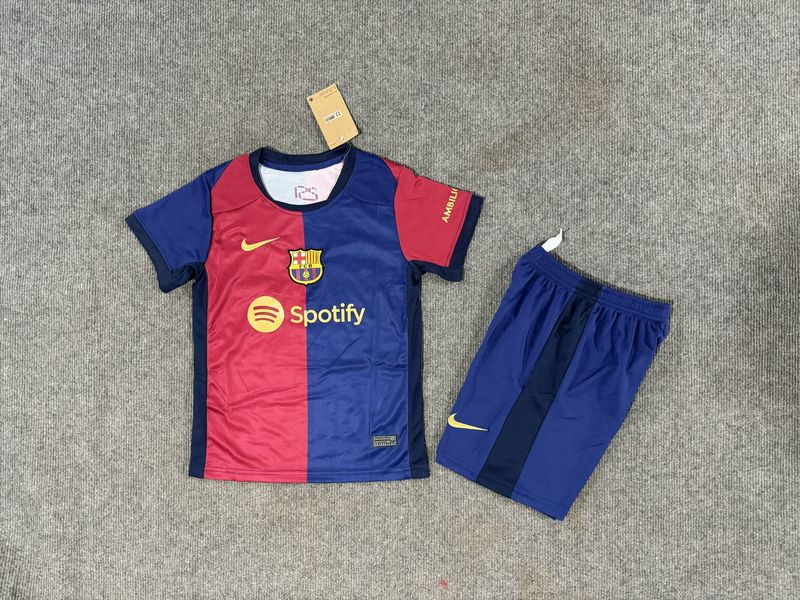 Kid Size FC Barcelona home game v2