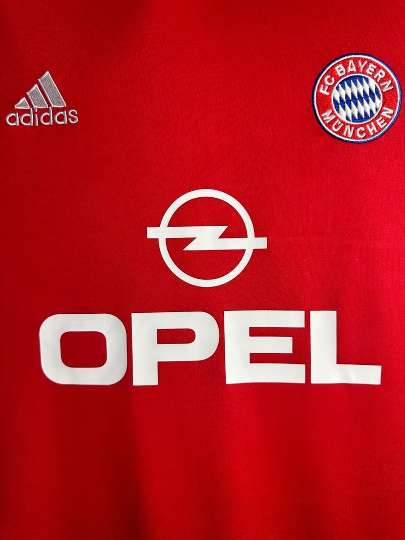 Retro Bayern München 2000-2001 home game