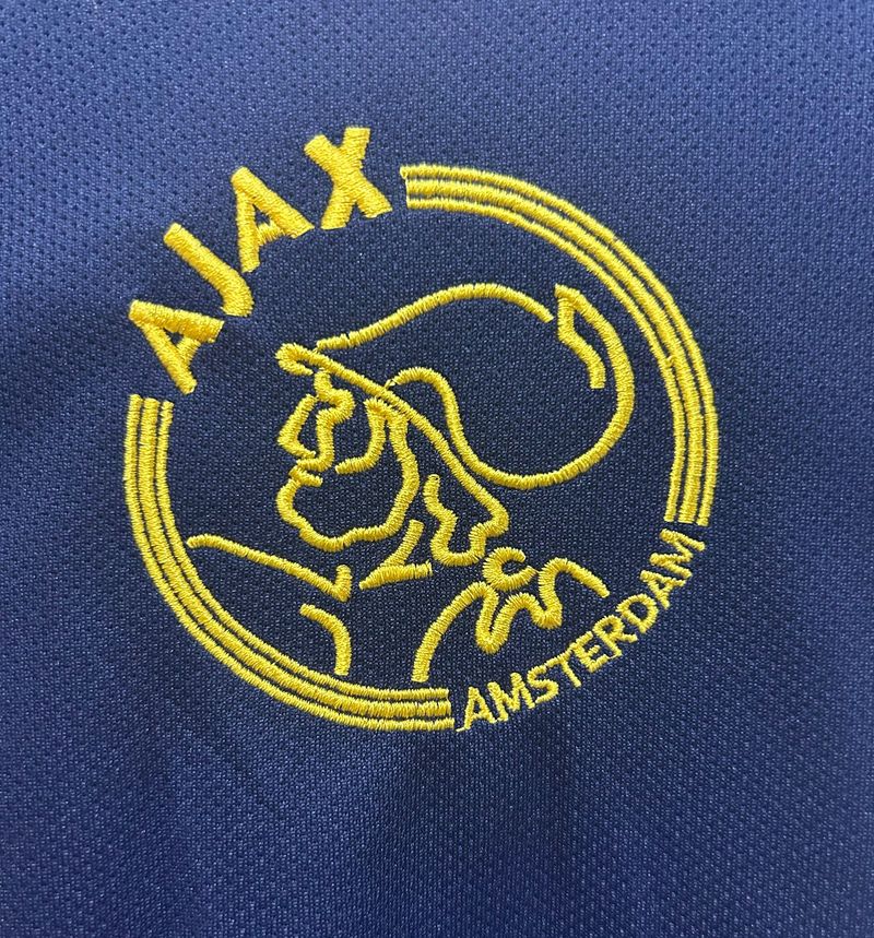 Retro AFC Ajax 2000-2001 away game