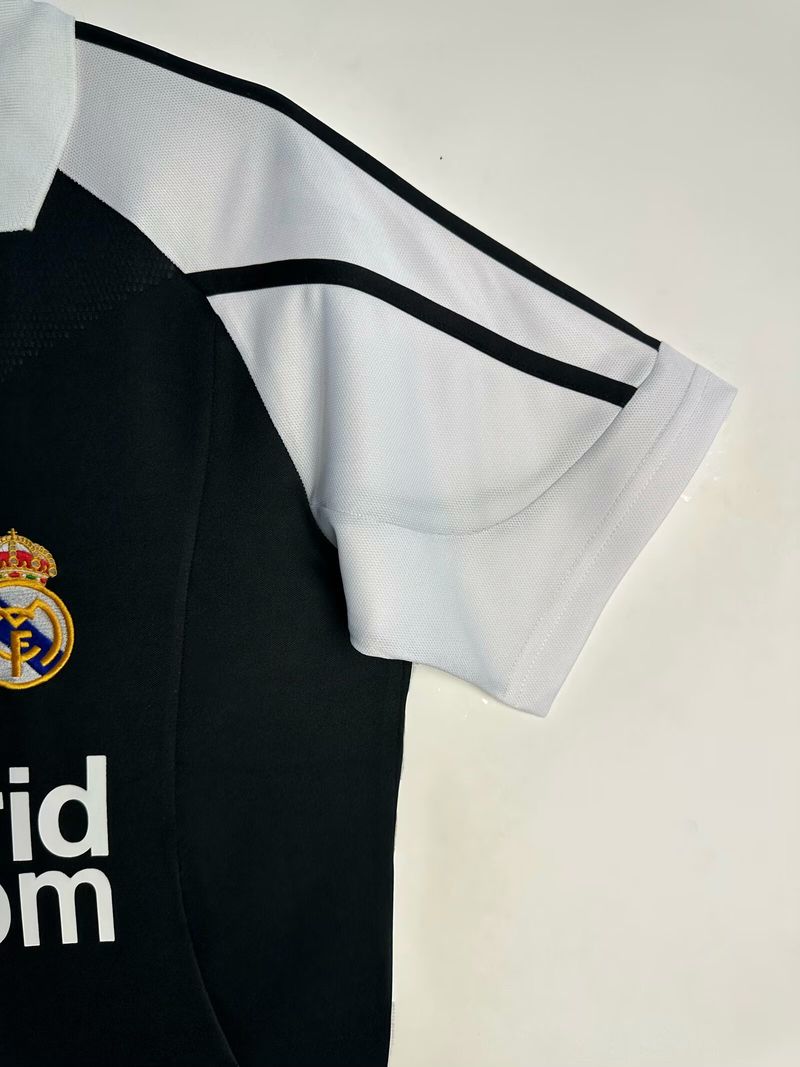 Retro Real Madrid CF 2001-2002 away game