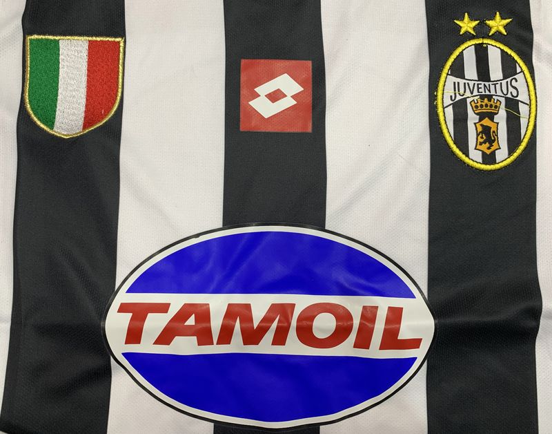 Retro Juventus FC 2002-2003 home game