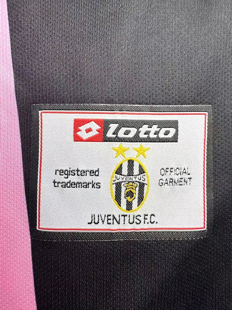 Retro Juventus FC 2002-2003 black pink