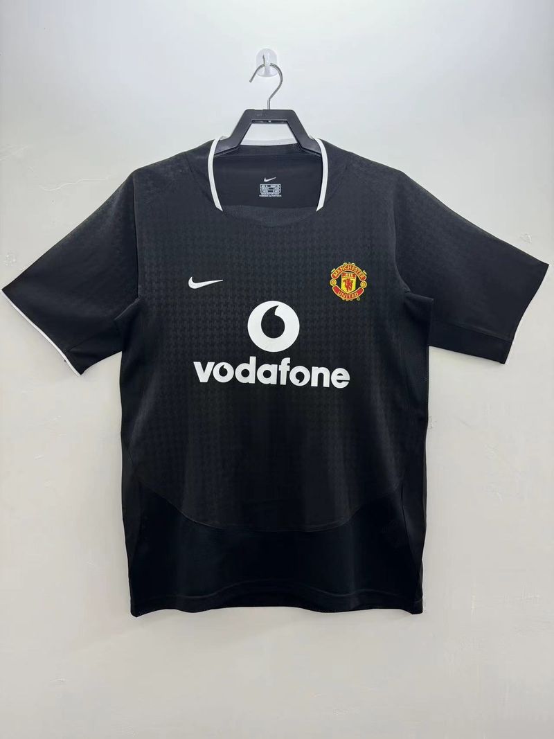 Retro Manchester United 2003-2004 away game