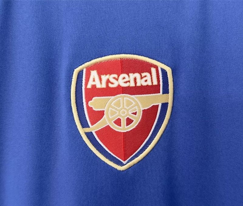 Retro Arsenal FC 2004-2005 away game