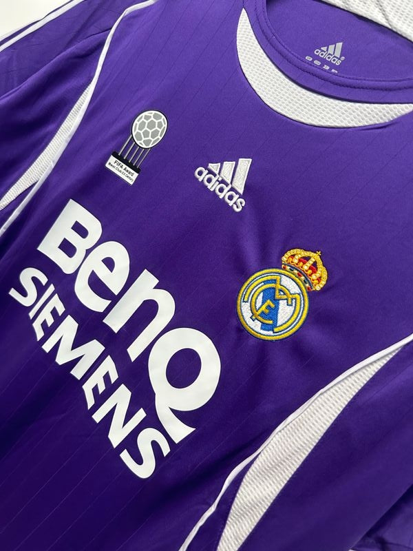 Retro Real Madrid CF 2006-2007 away game