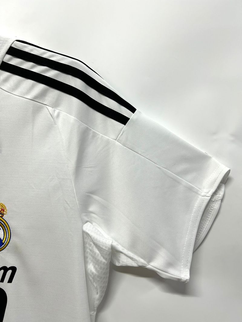 Retro Real Madrid CF 2008-2009 home game