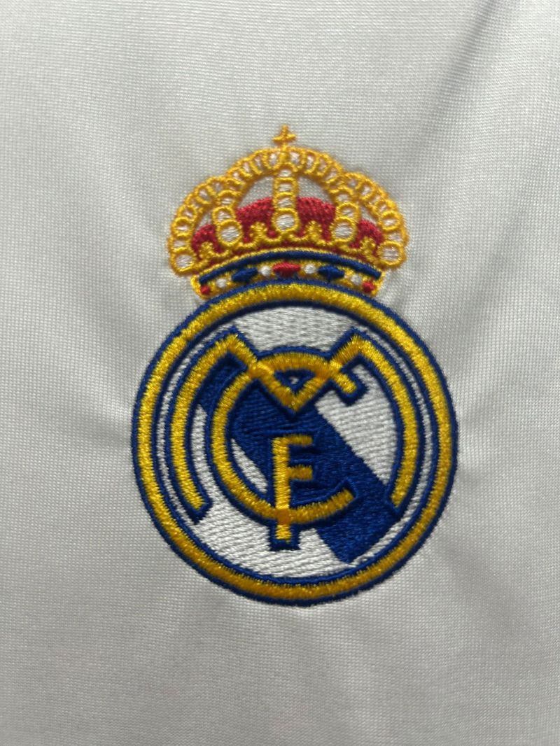 Retro Real Madrid CF 2009-2010 home game white