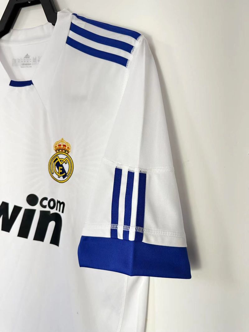 Retro Real Madrid CF 2010-2011 home game