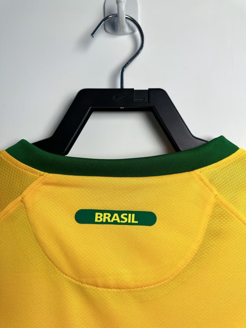 Retro Brazil national 2010 home game