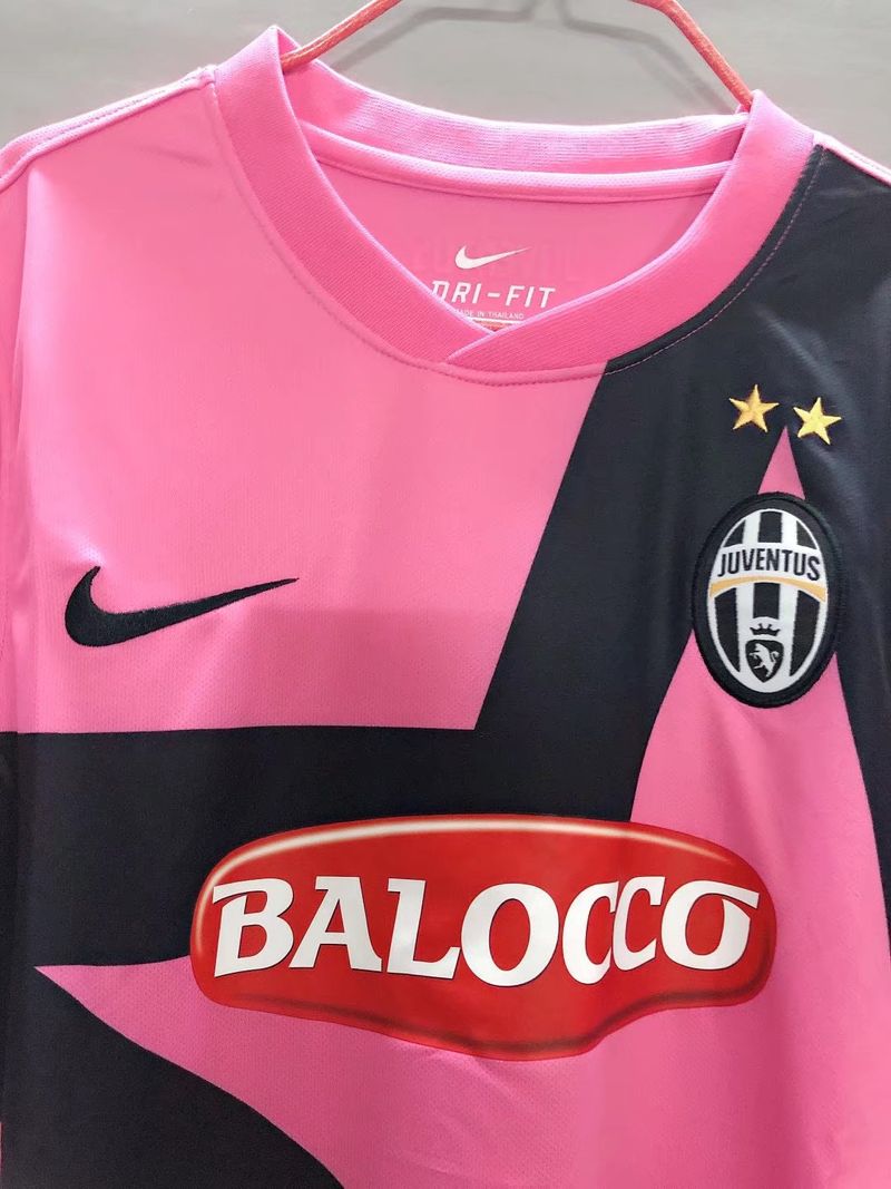 Retro Juventus FC 2011-2012 away game