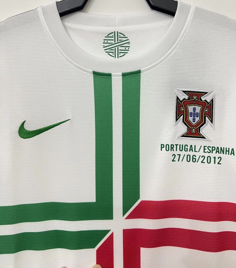 Retro Portugal national 2012 away game long