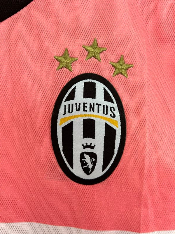 Retro Juventus FC 2015-2016 away game