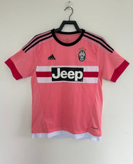 Retro Juventus FC 2015-2016 away game