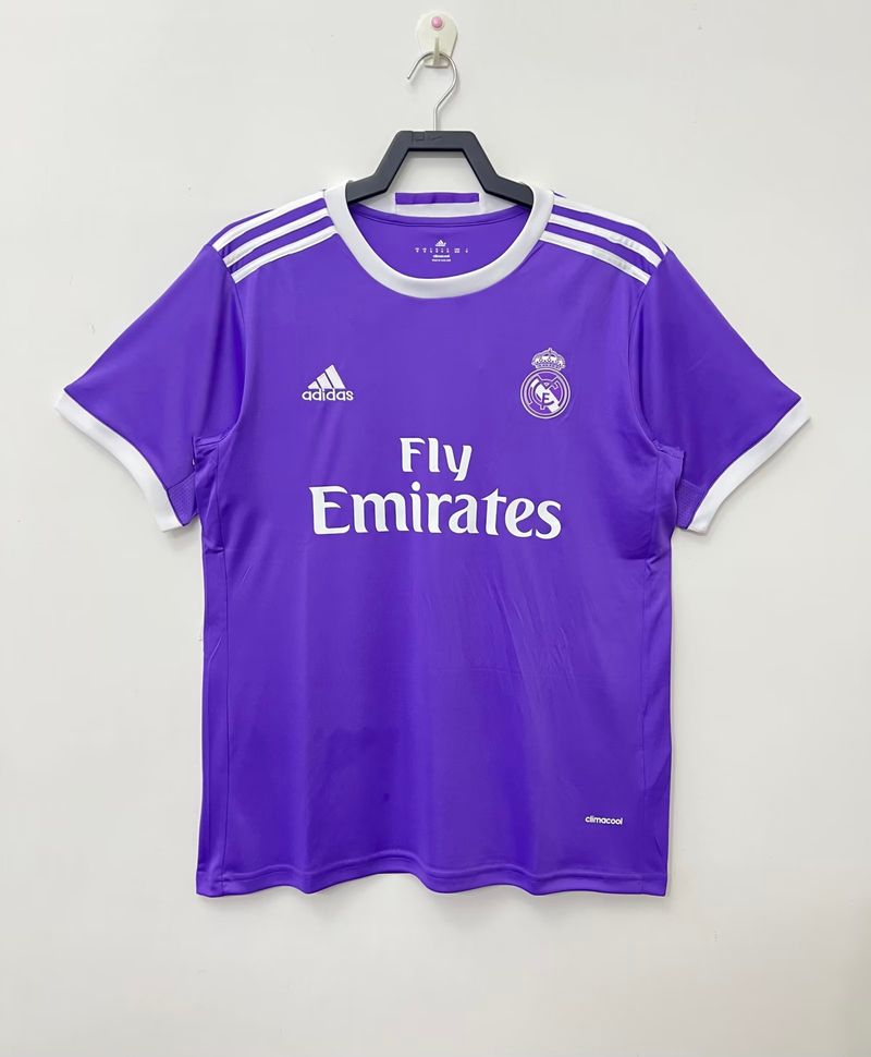 Retro Real Madrid 2016-2017 away game