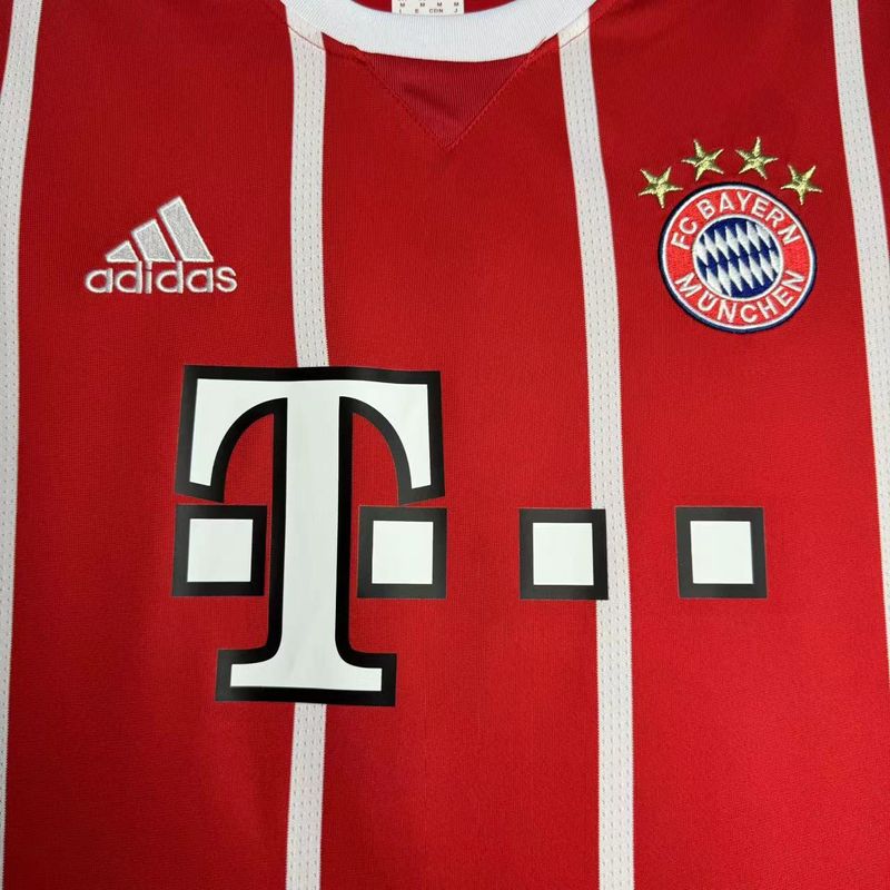 Retro Bayern München 2017-2018 home game