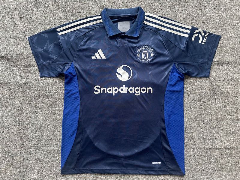 Manchester United F.C. 2024-2025 away game - WCFootballSuit