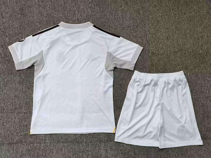 Kid Size Real Madrid CF 2025-2026 home game