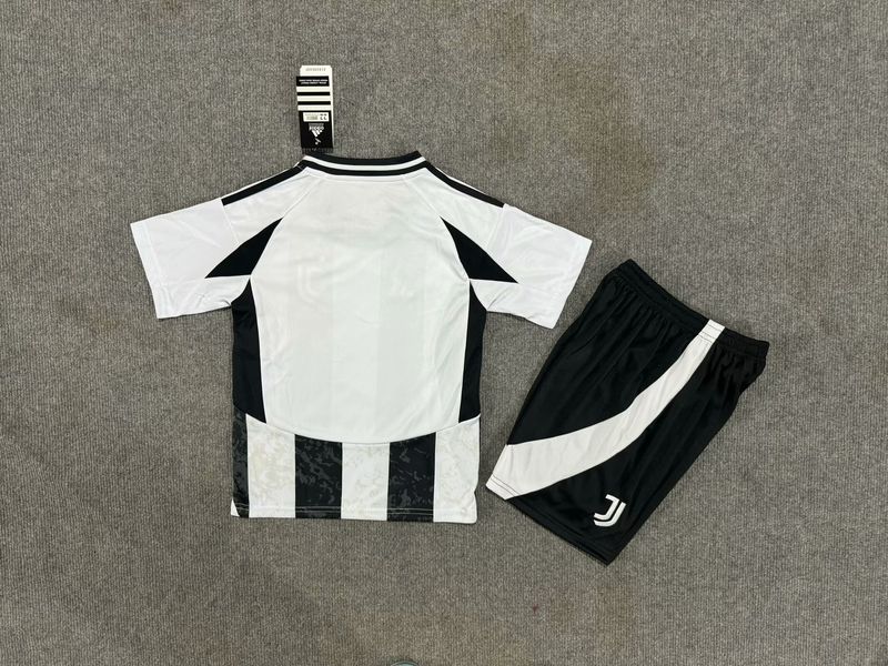 Kid Size Juventus FC home game