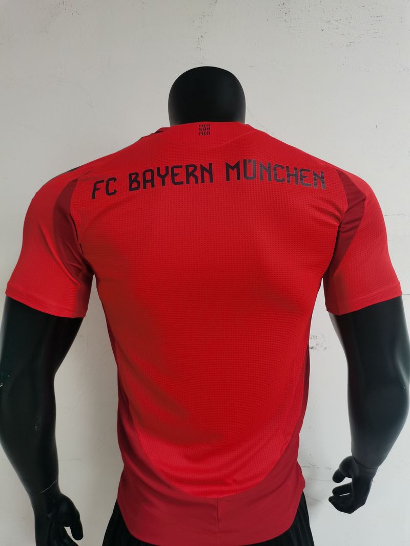 Bayern München home game player