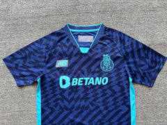 FC Porto away game