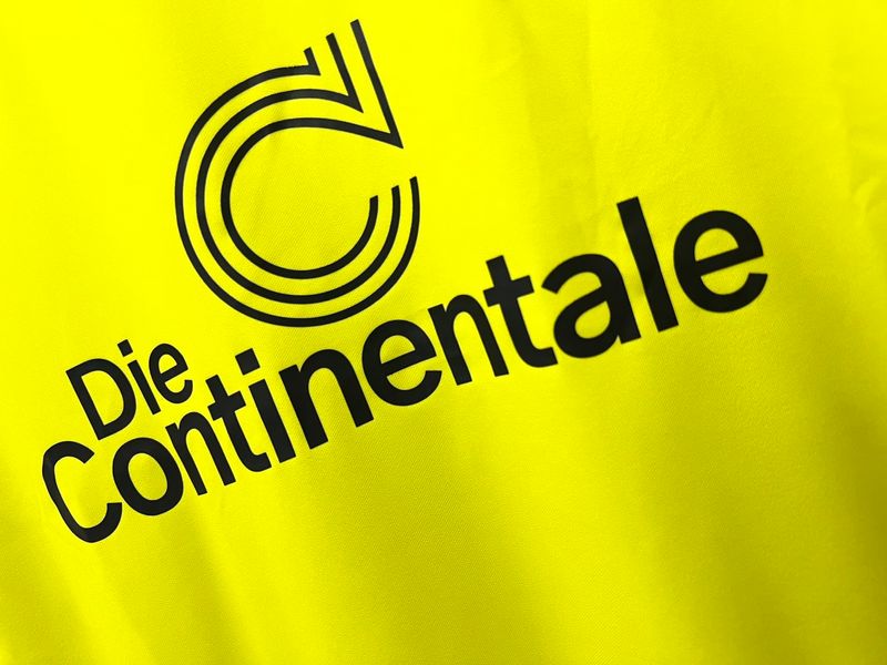 Retro Borussia Dortmund 1995-1996 home game