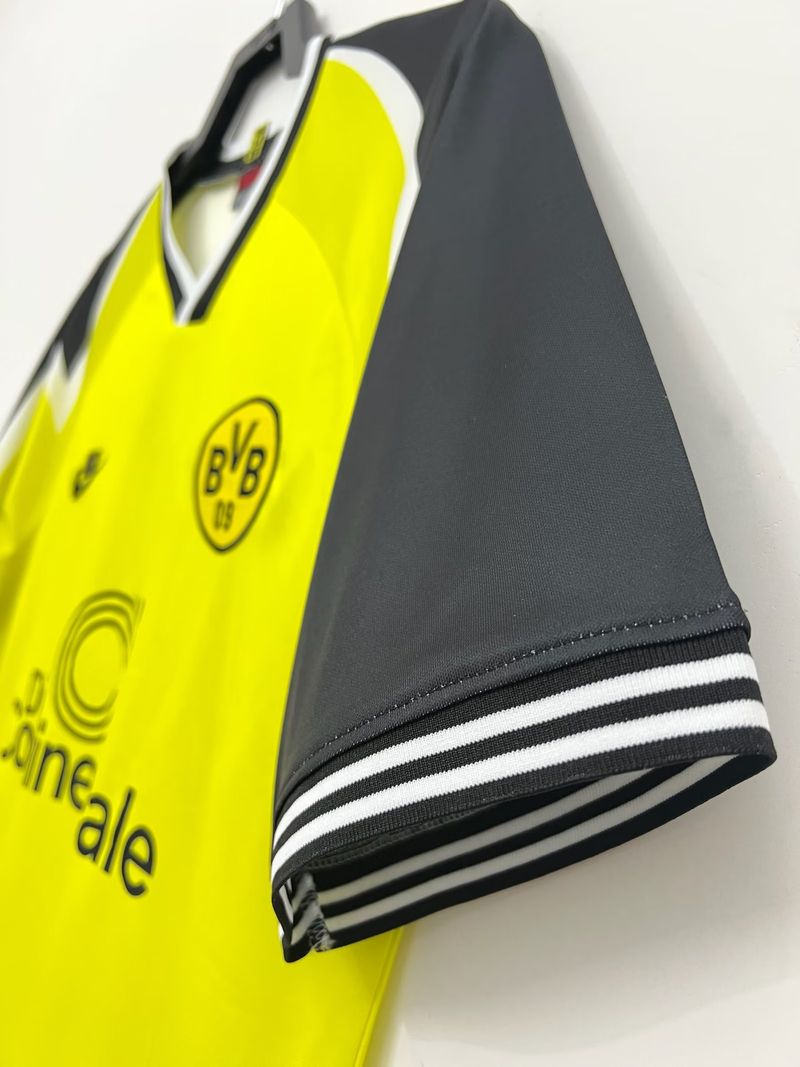 Retro Borussia Dortmund 1995-1996 home game