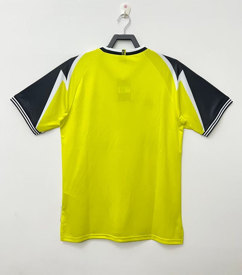 Retro Borussia Dortmund 1995-1996 home game