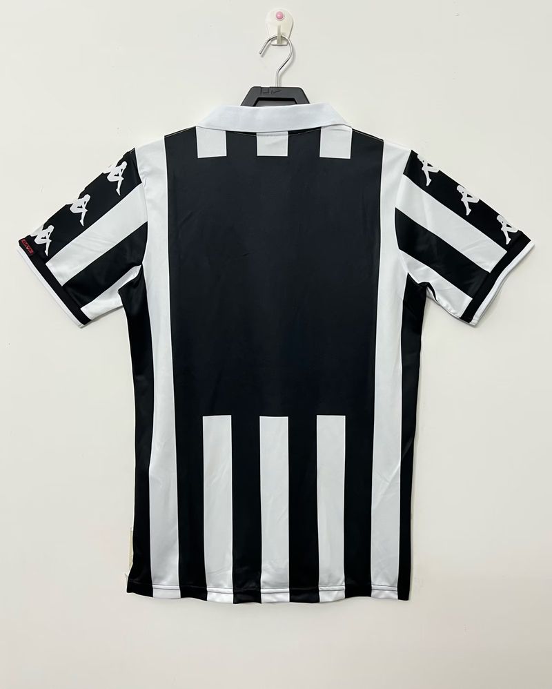 Retro Juventus FC 1999-2000 home game