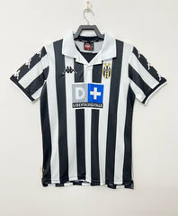 Retro Juventus FC 1999-2000 home game