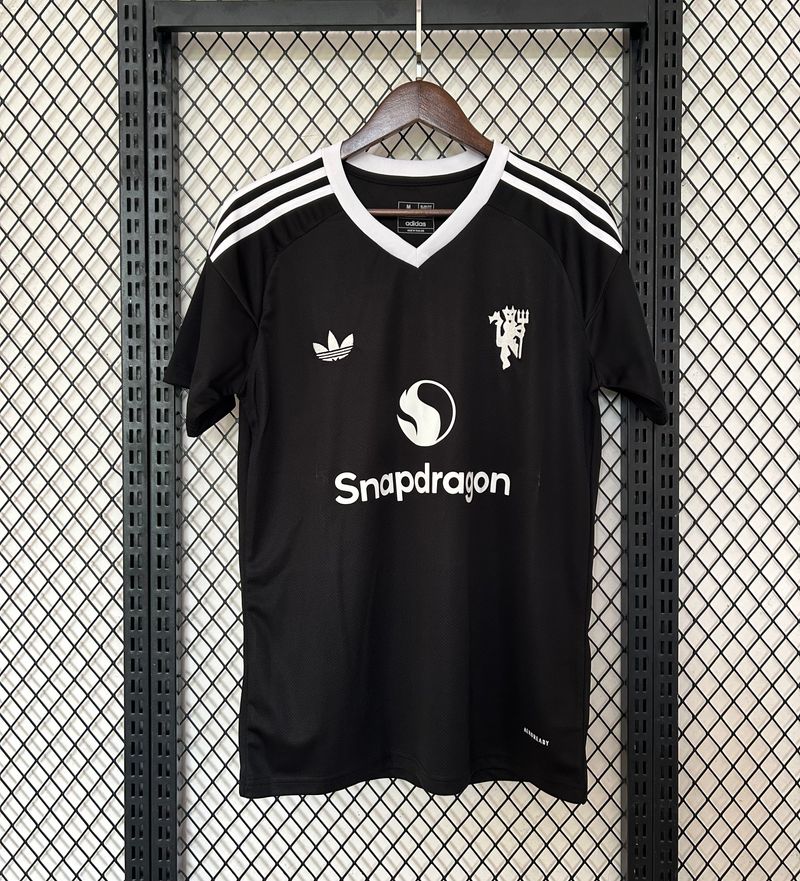 Manchester United F.C. second away game GK jersey - WCFootballSuit