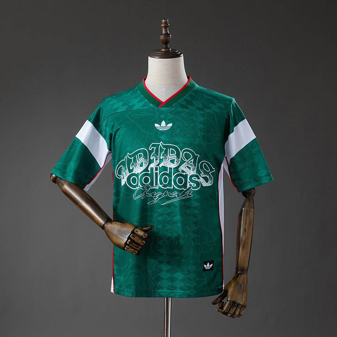 Colo Colo Originals ROSES Jersey Fan