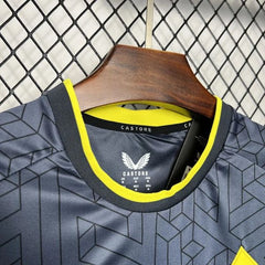 Everton FC 2024-2025 away game
