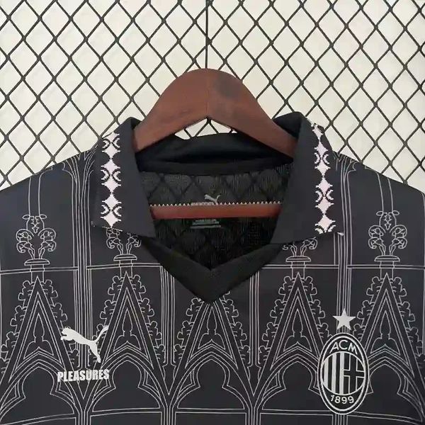 AC Milan 2024-2025 third away game